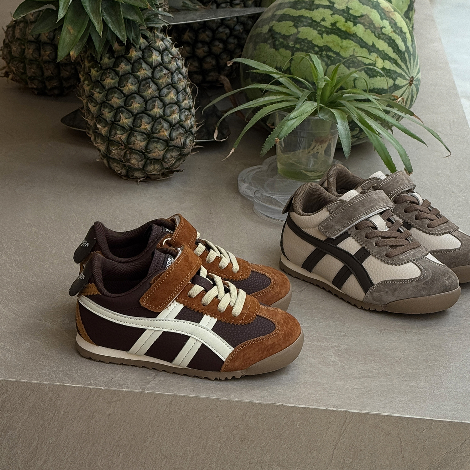 儿童鞋子2025秋季新款低帮板鞋透气跑鞋女童阿甘鞋宝宝男童运动鞋主图