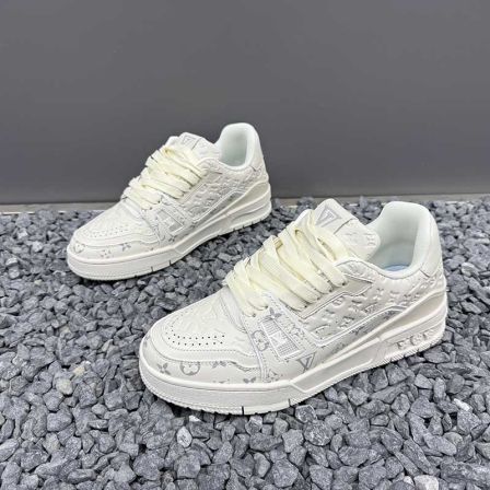 国潮男鞋秋季2025新款青少年韩版百搭休闲小白鞋男款皮面莆田板鞋