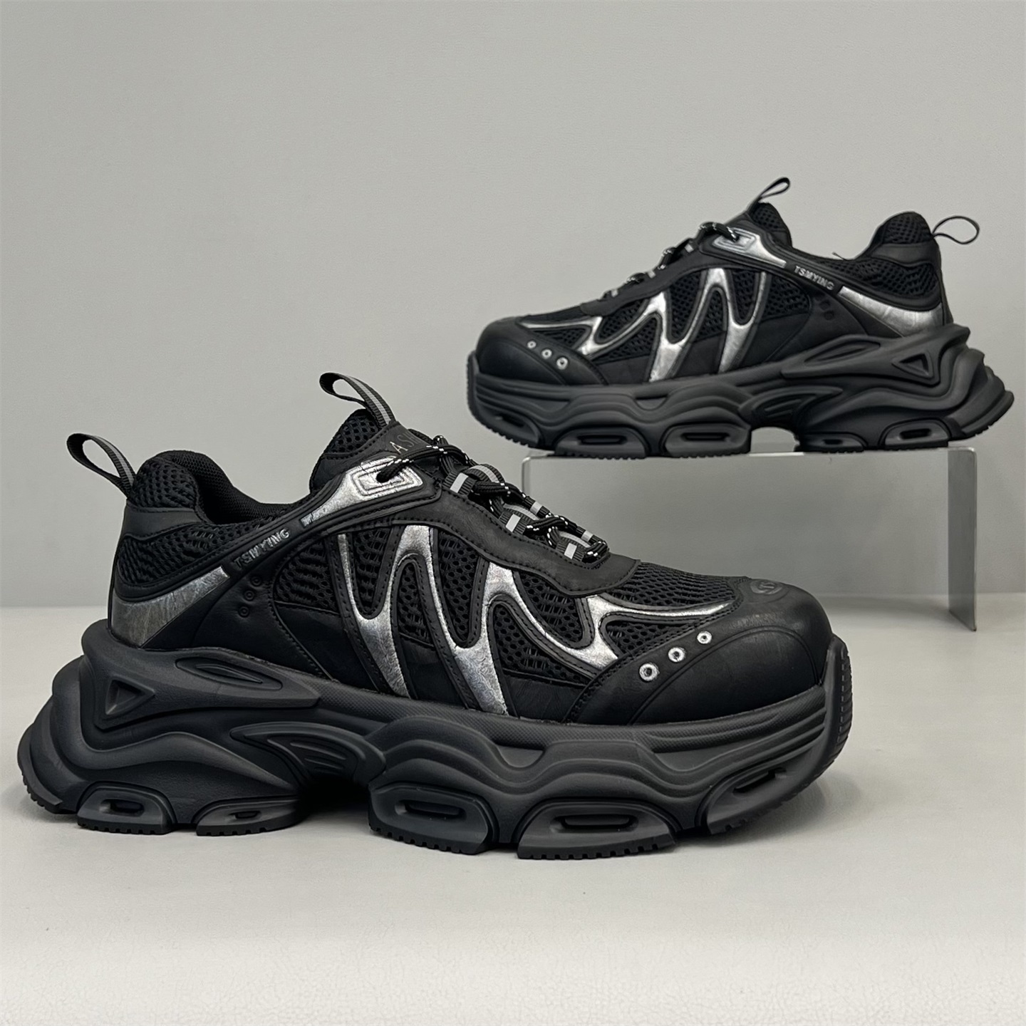 欧洲站潮流厚底增高老爹鞋2025秋季新款时尚百搭原创小众休闲男鞋主图