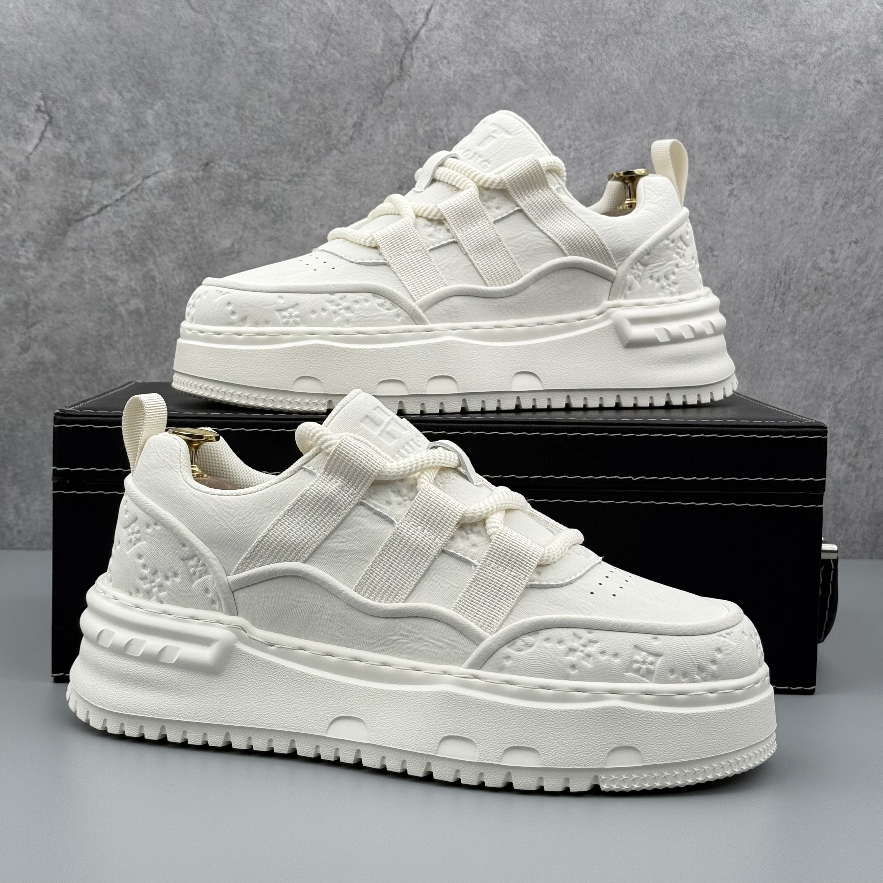 男鞋秋款2025新款小白鞋潮流厚底增高鞋子百搭板鞋低帮运动休闲鞋主图