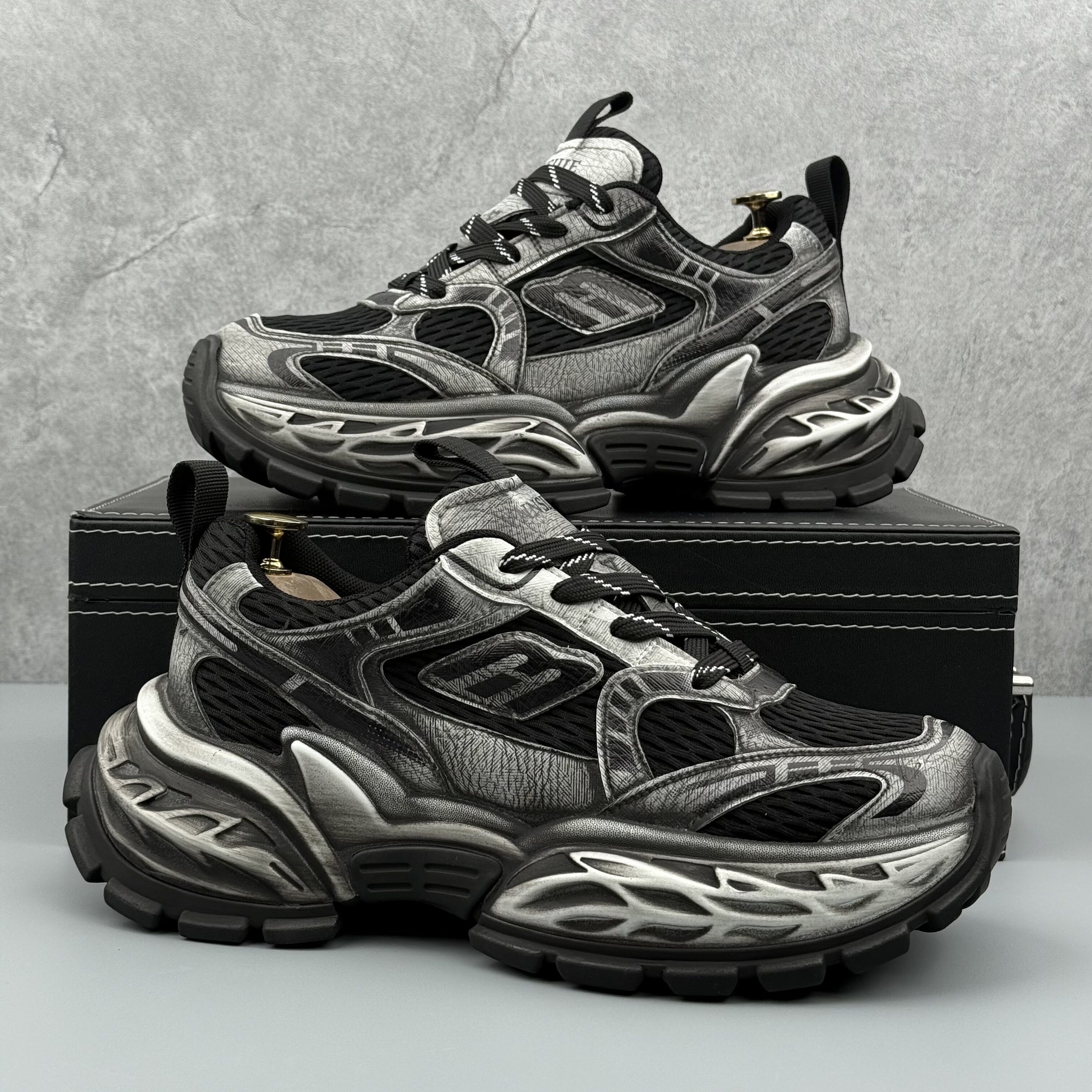 老爹鞋男款2025秋季新款厚底增高男鞋潮流低帮鞋做旧运动休闲鞋子主图