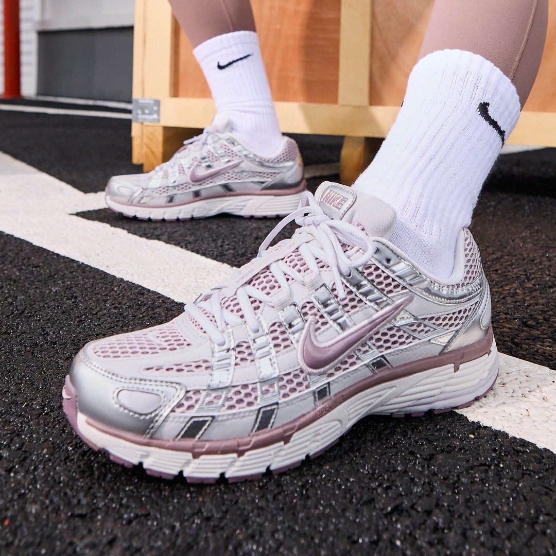 Nike耐克官方P-6000女子运动鞋秋季复古跑鞋风透气缓震IB4019主图