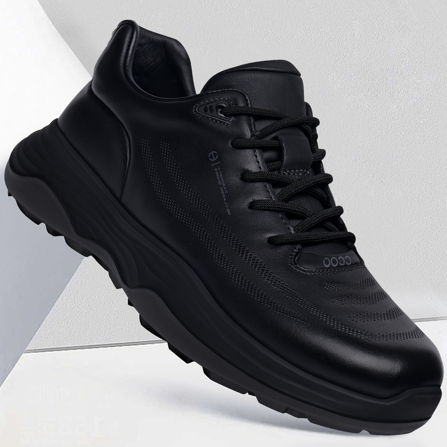 男士休闲鞋2025秋季新款真皮透气潮流百搭软厚底防滑运动鞋子男鞋主图