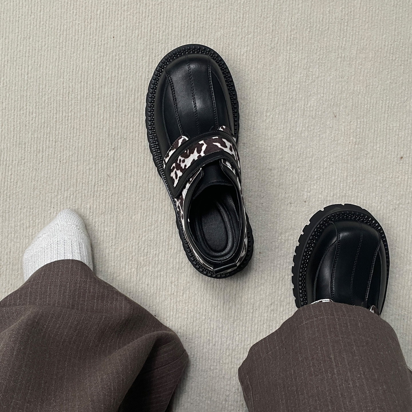 小众自制德比鞋拼色真皮魔术贴夜店小皮鞋男女圆头一脚蹬休闲粗跟主图