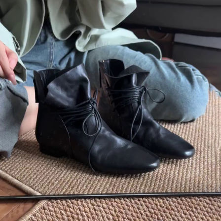 牛皮版~复古系带小短靴英伦风圆头马丁靴女显瘦通勤粗跟切尔西靴