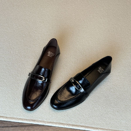 真皮复古金属扣乐福鞋一脚蹬2025新款春秋皮带扣小皮鞋女粗跟中跟