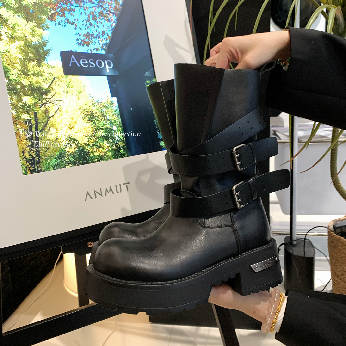 潼潼TONG毒液靴皮带扣高筒骑士靴2025新款真皮复古粗跟厚底机车靴主图