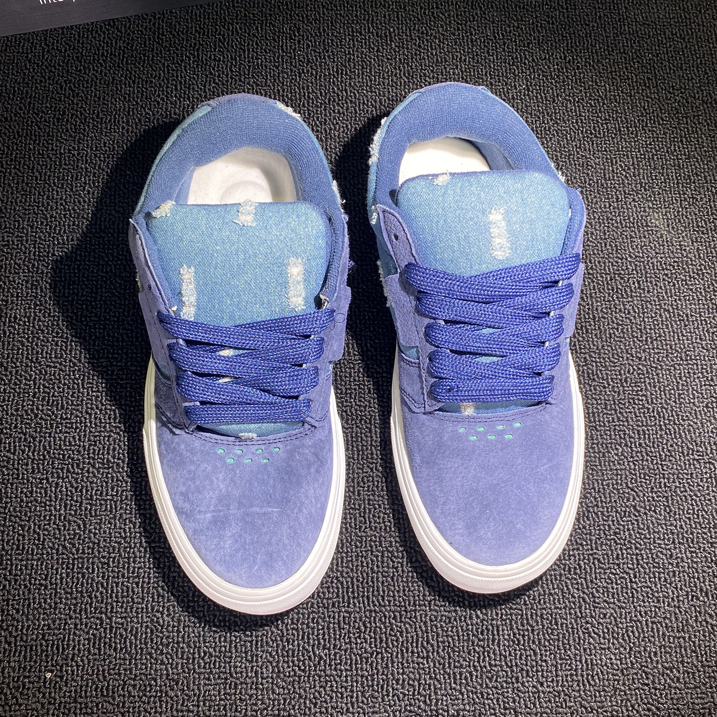 2025秋冬爆款鞋子男款美式胖胖藏蓝色面包鞋时尚百搭大码休闲板鞋主图