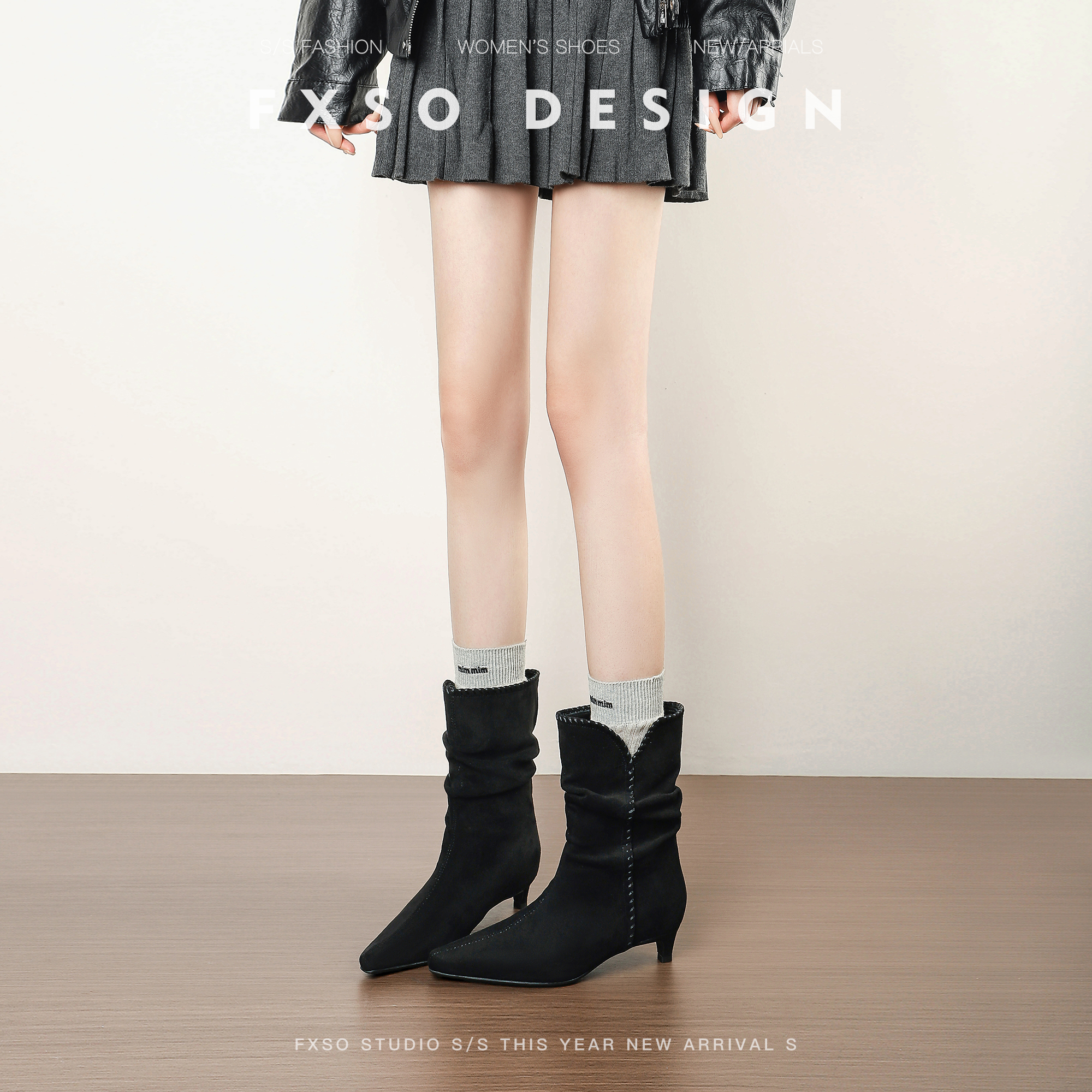 真皮版方巷2025秋季新款法式车缝线短筒骑士马丁靴女尖头短筒靴女主图