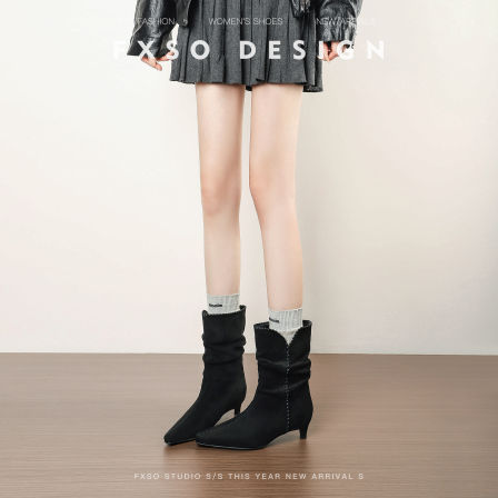 真皮版方巷2025秋季新款法式车缝线短筒骑士马丁靴女尖头短筒靴女