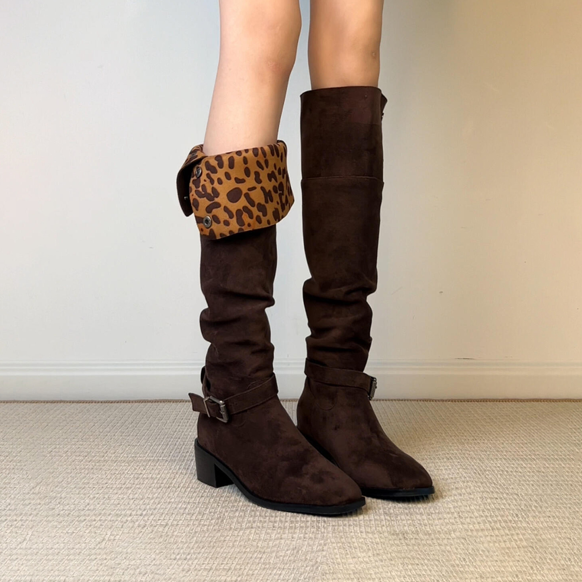 牛皮版~两穿折翻豹纹复古棕色褶皱堆堆靴女皮带扣显瘦粗跟长筒靴主图