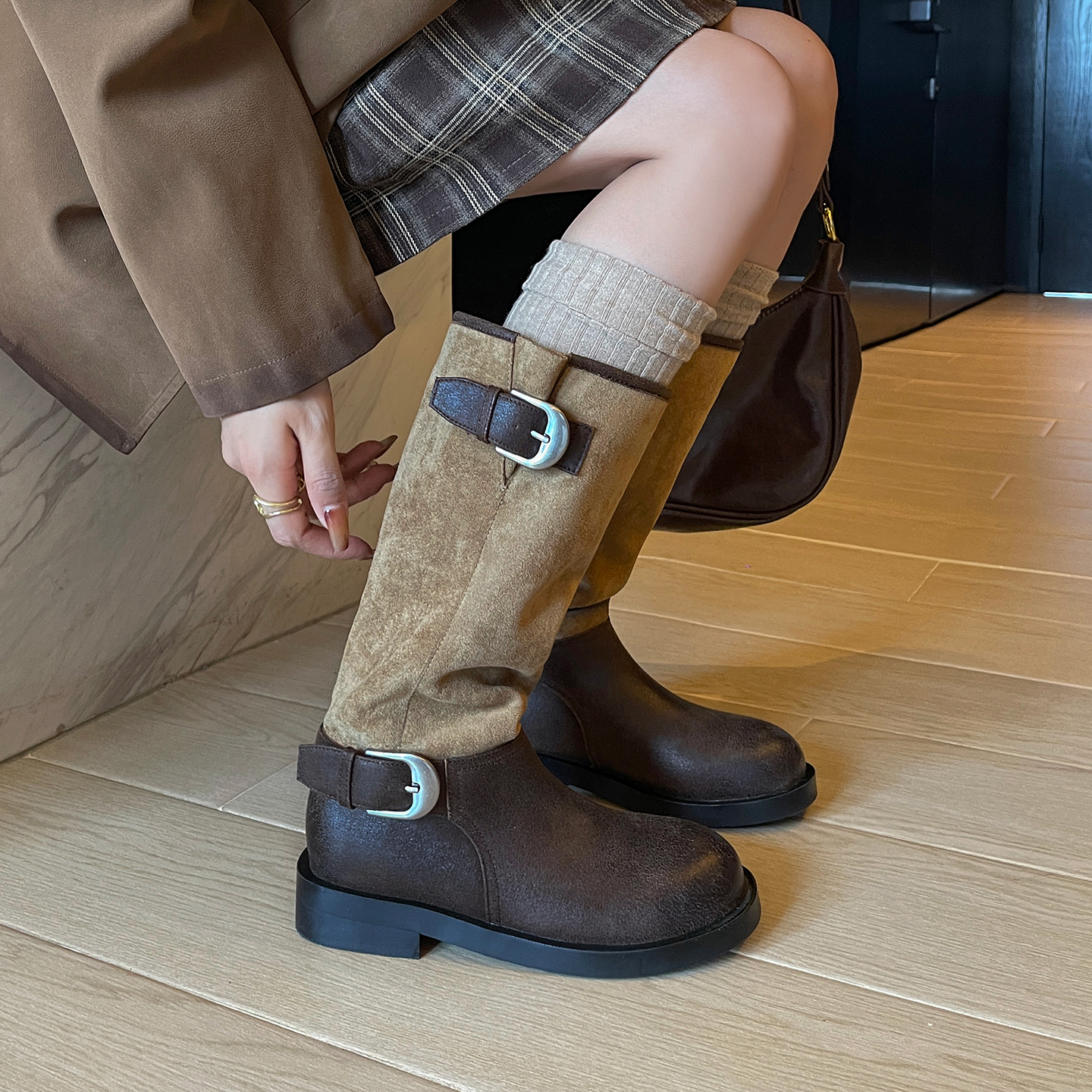 美拉德靴子真皮游牧风长筒靴女秋冬粗跟圆头褶皱堆堆靴西部骑士靴主图