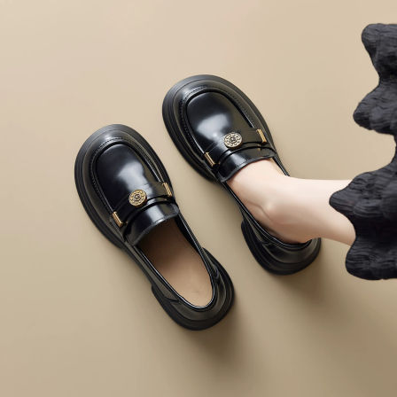 乐福鞋女2025新款秋季英伦风黑色通勤小皮鞋厚底轻便玛丽珍单鞋