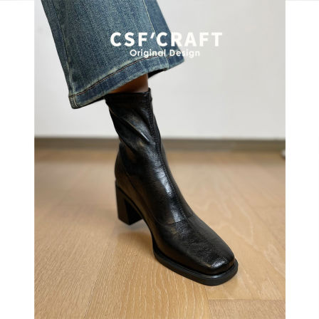 牛皮版~静音软底弹力瘦瘦靴女粗跟高跟短靴通勤秋冬复古黑色靴子