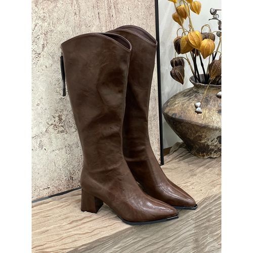 〖实穿派〗2025年秋冬新款棕色高跟V口长筒靴不过膝显瘦尖头粗跟主图