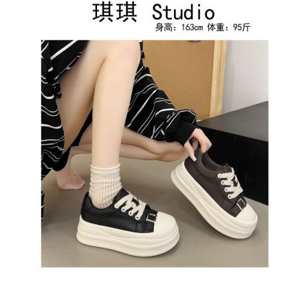 《琪琪家》秋季新款潮流气质时尚厚底舒适卡扣系带百搭休闲鞋L02-F3