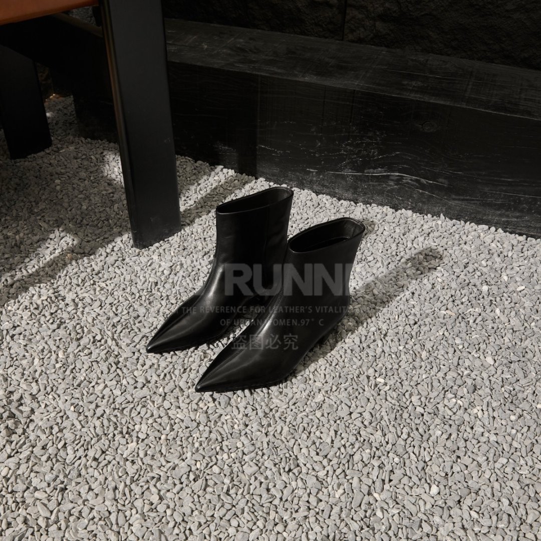 T97【胎牛版】净版气质尖头法式休闲百搭秋冬时尚瘦瘦靴短靴G2862主图