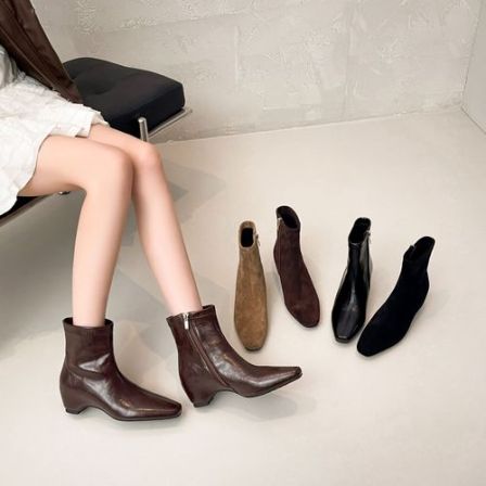 秋冬新款法式复古百搭弹力瘦瘦靴极简精致鞋子女款爆款2025新款