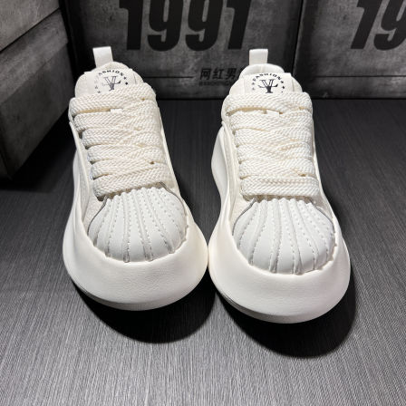 2025新款秋季厚底增高男鞋休闲板鞋韩版百搭运动鞋时尚贝壳头潮鞋