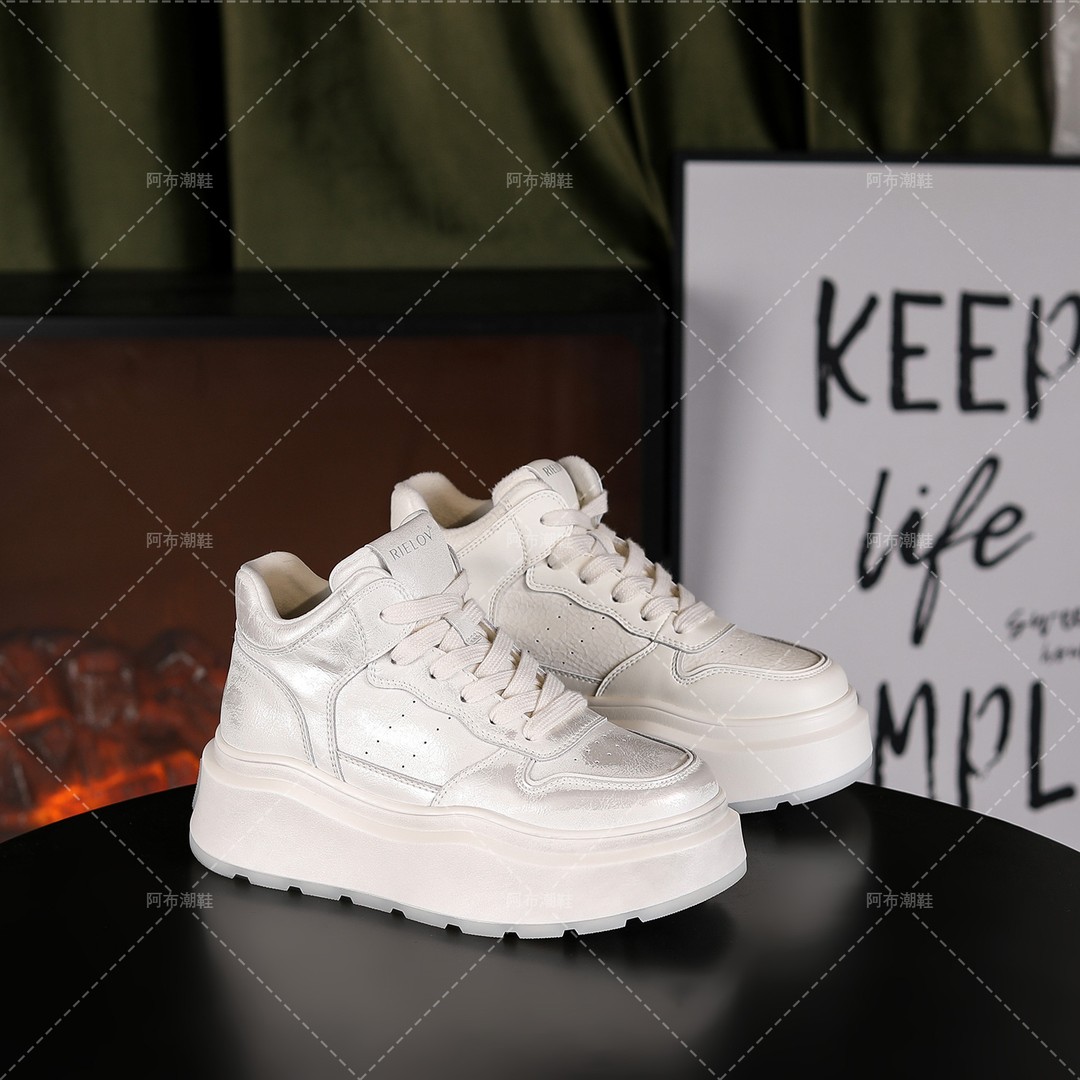 【阿布女鞋●银月】 加绒时尚厚底增高6cm潮流百搭女士休闲鞋10D873主图