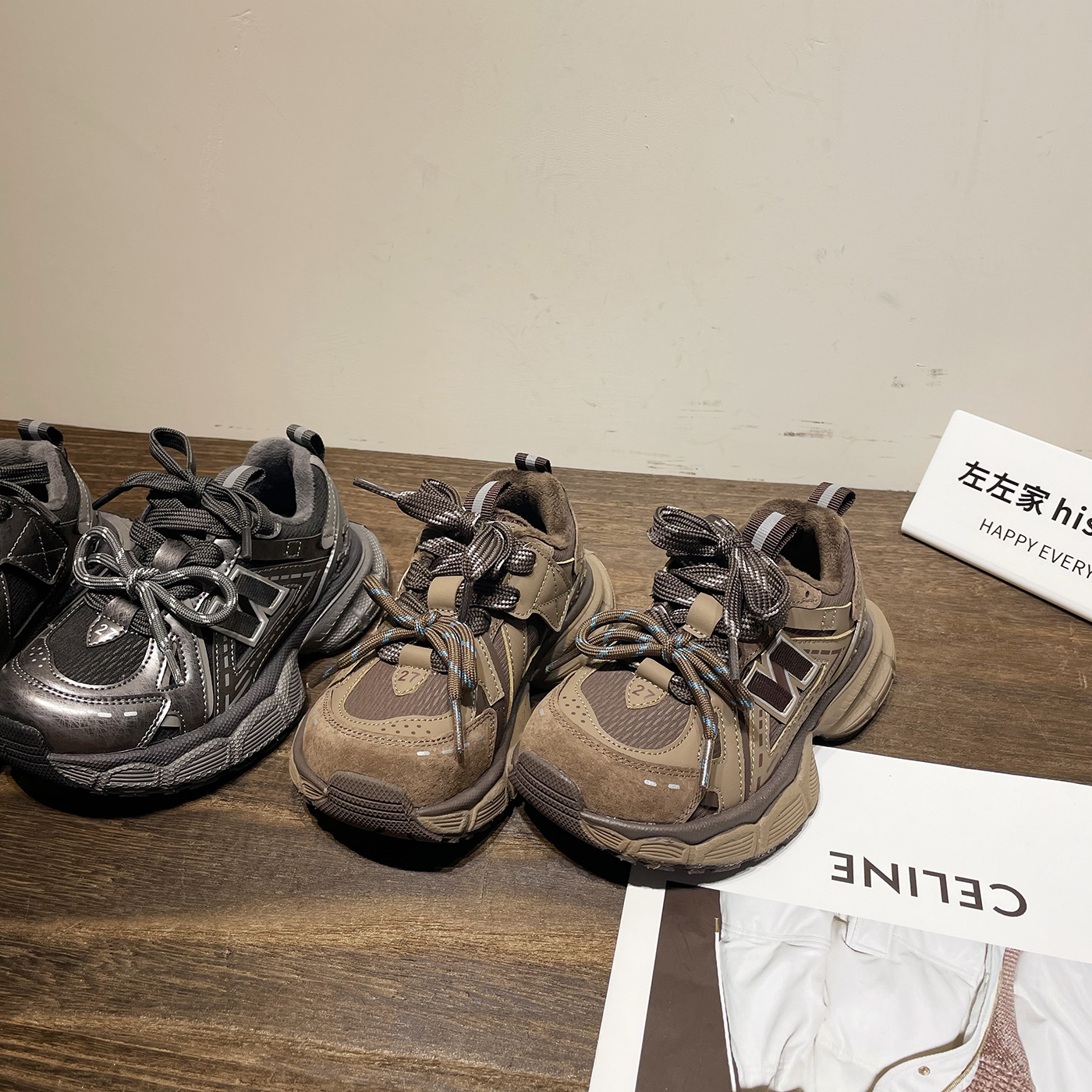 左左家中大童秋冬潮牌炸街复古加绒运动鞋男女童2025新款老爹鞋主图