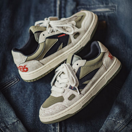 马登2025年秋季新款男士绿色软底板鞋复古厚底设计感运动休闲潮鞋