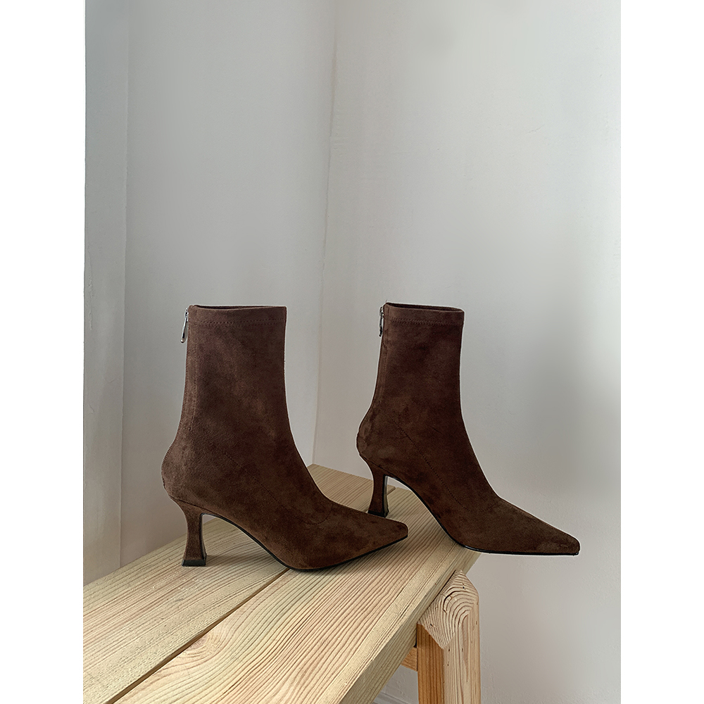 【安琪儿专享】法式气质尖头高跟弹力瘦瘦靴早秋绒面咖色小短靴女主图