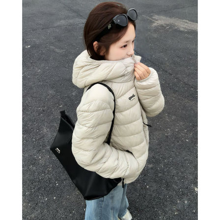 JEEP排骨羽绒服女2025新款秋冬轻薄小个子巨好看鸭绒内胆连帽外套