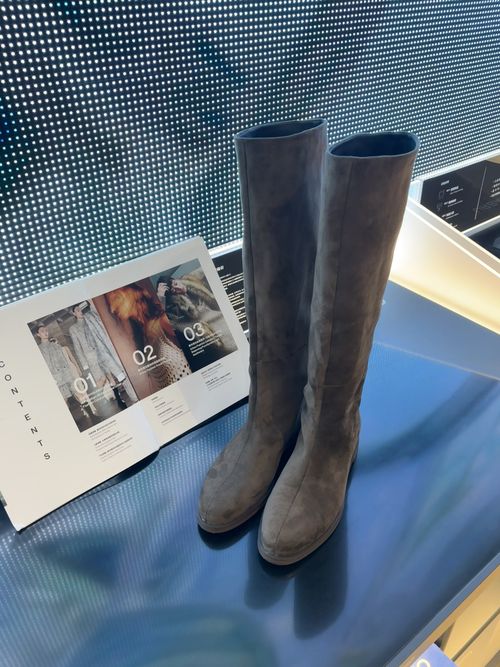 【shuge】老钱风穿搭~！显贵风齐膝高筒靴不掉筒平底长靴主图