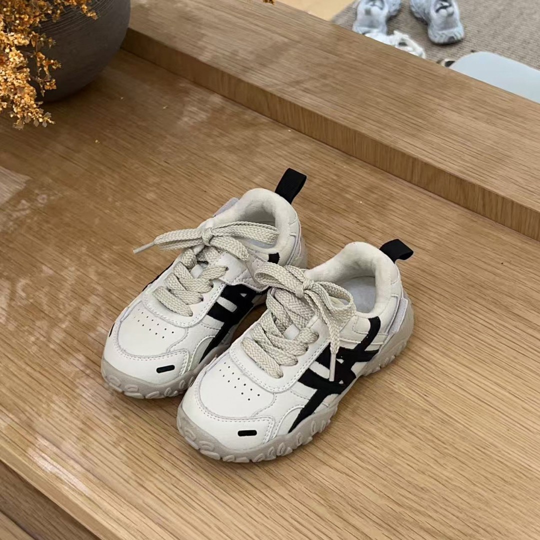 儿童皮质版加绒二棉运动鞋小白鞋  25D035主图
