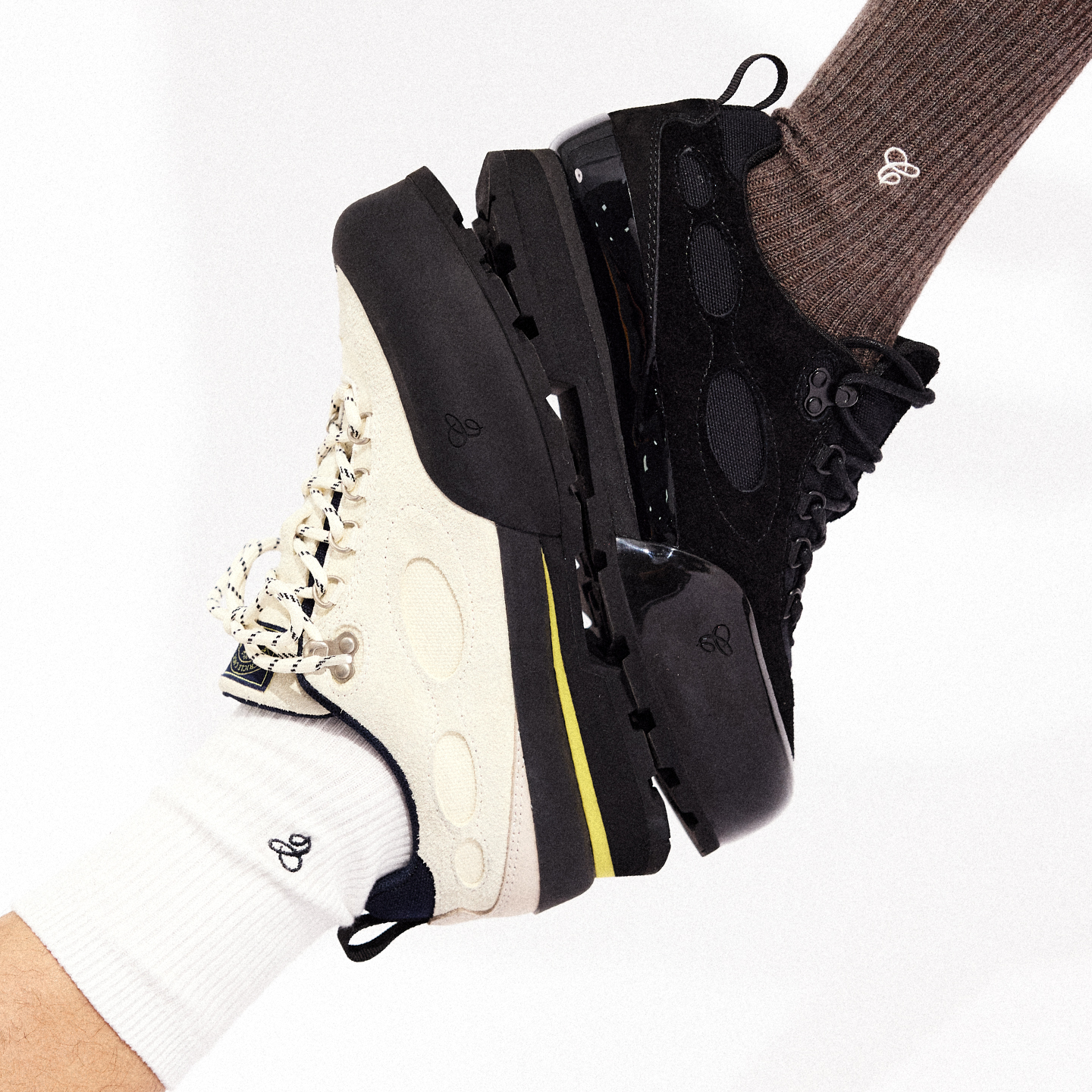 CRICLE CAGE环洞 ARNICA复古户外登山徒步休闲反毛皮系带低帮鞋主图