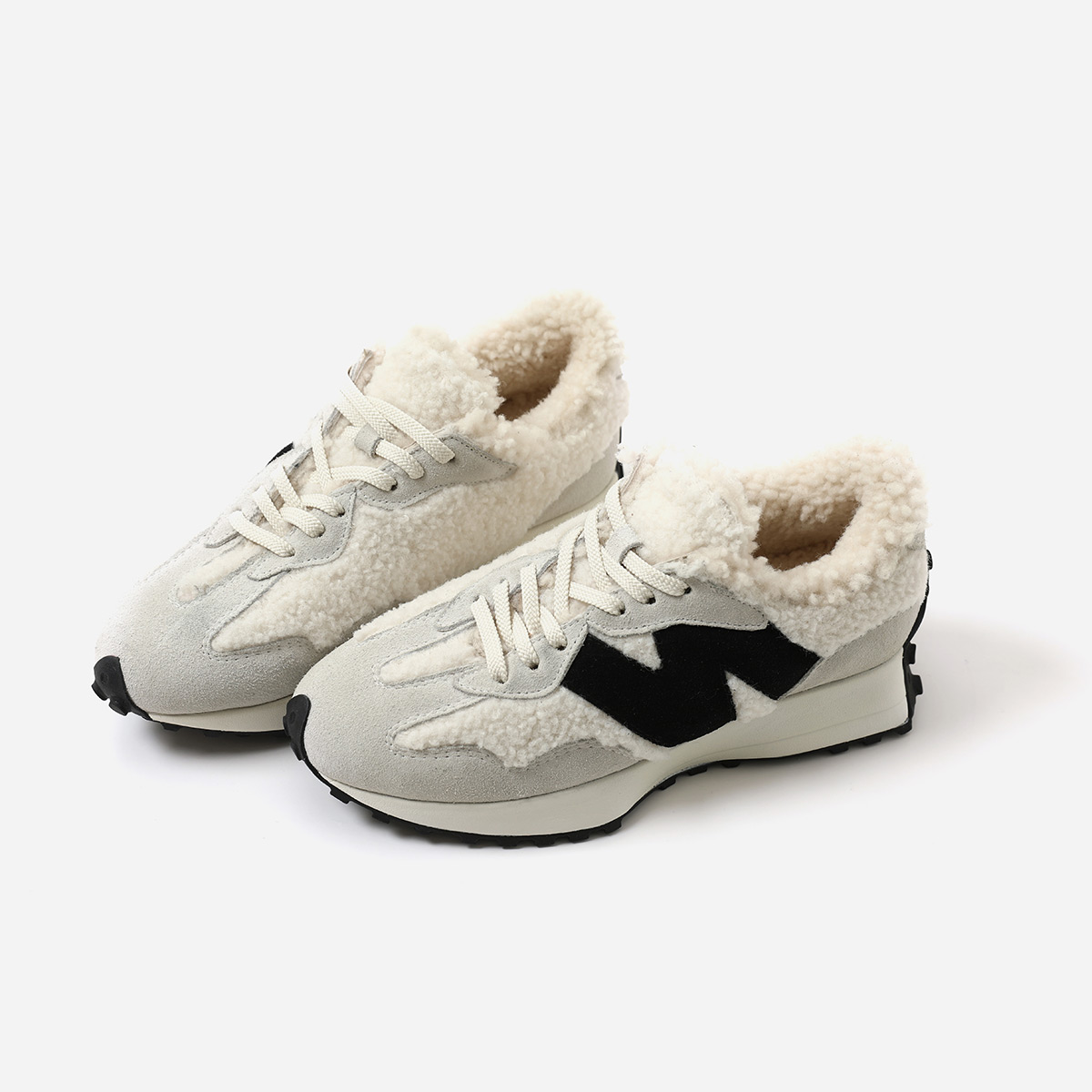 EY07049 茉莉雅集 舒适保暖丝光牛猄加绒羊毛里厚底休闲运动鞋女主图