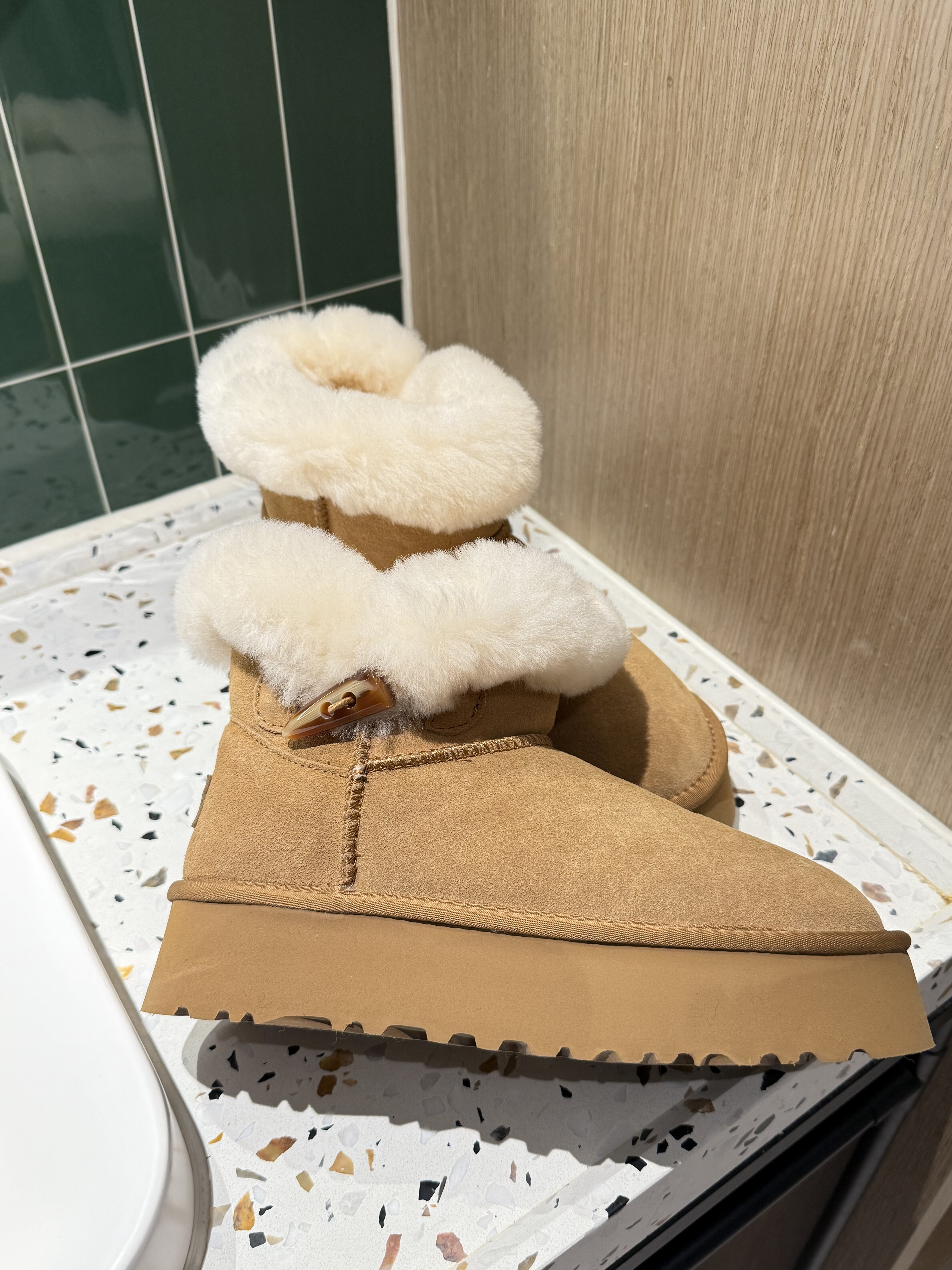 牛角扣真皮羊毛雪地靴2025冬新款厚底增高加绒冬季 6088主图