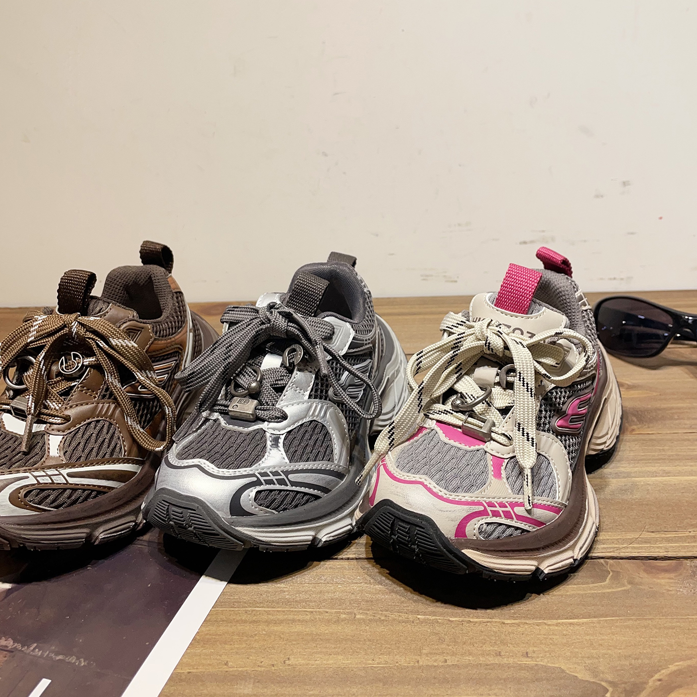 左左家冬季新款儿童老爹鞋超火新款加绒休闲男女童加绒保暖鞋运动主图