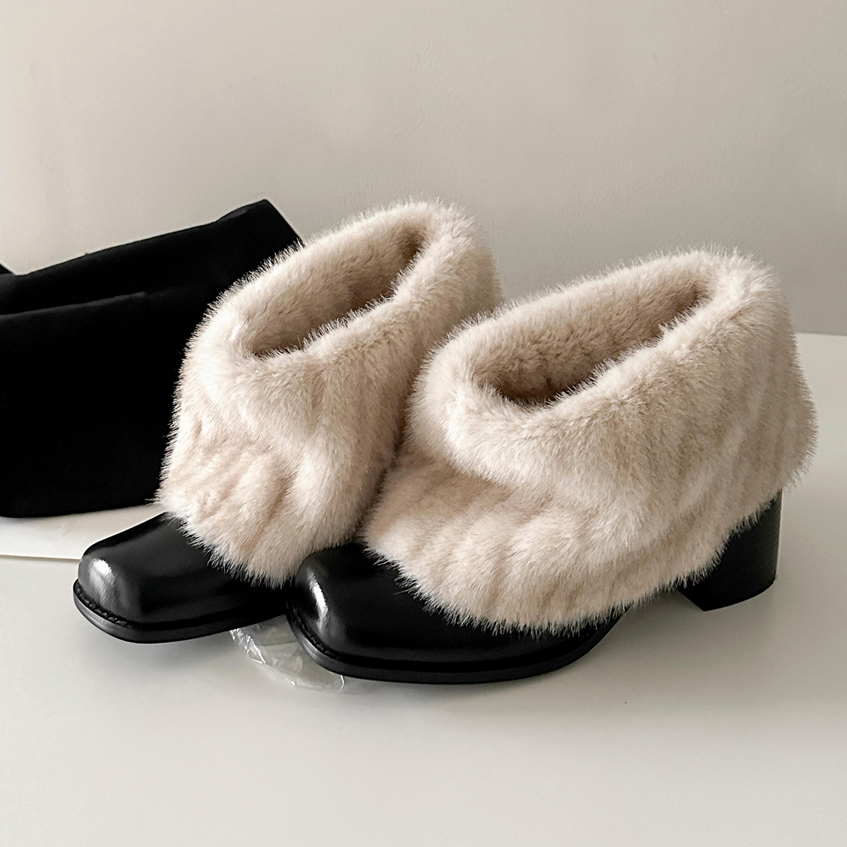 牛皮版~时髦小众个性保暖雪地靴女法式方头粗跟加绒冬季毛毛棉靴主图