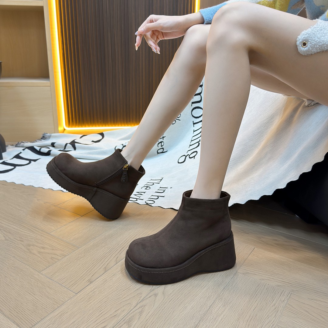 IG/IGC增高8CM2025冬季新款爆款透气休闲百搭软底气质女鞋80222-1主图