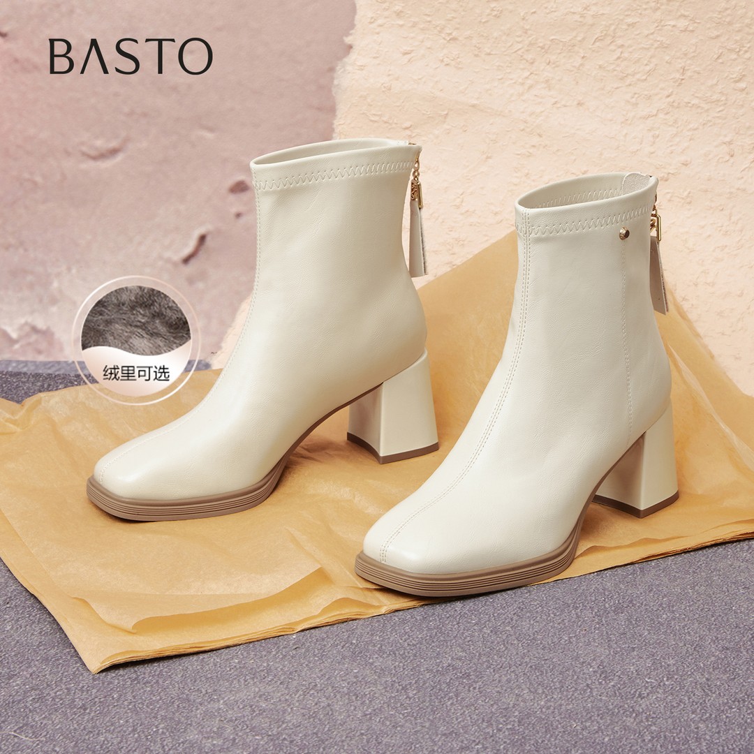 【百思图】2025冬季新款时装靴简约通勤粗跟女短靴F2091DD5主图