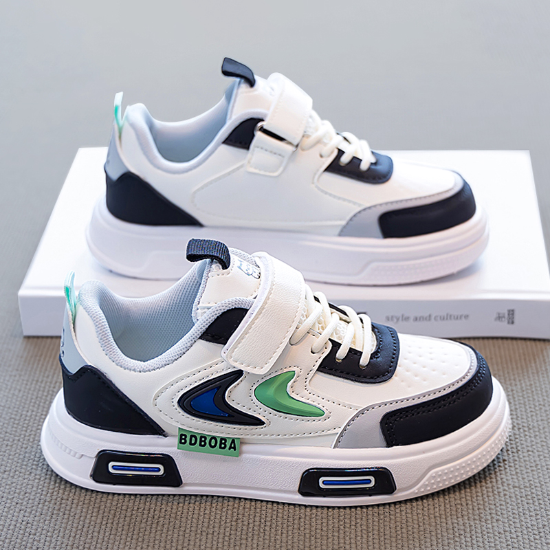 赤兔男童鞋运动鞋2025新款冬季防水皮面痞帅小白板鞋儿童防滑男孩主图