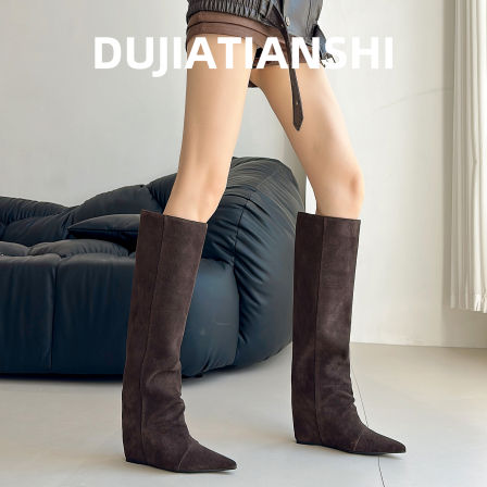 长筒靴子女2025秋冬新款尖头内增高坡跟法式直筒高筒不过膝长靴女