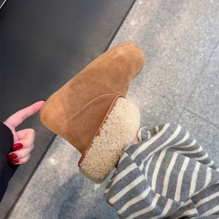 羊皮版~复古圆头加绒雪地靴两穿平底勃肯靴显瘦保暖毛毛短筒靴女