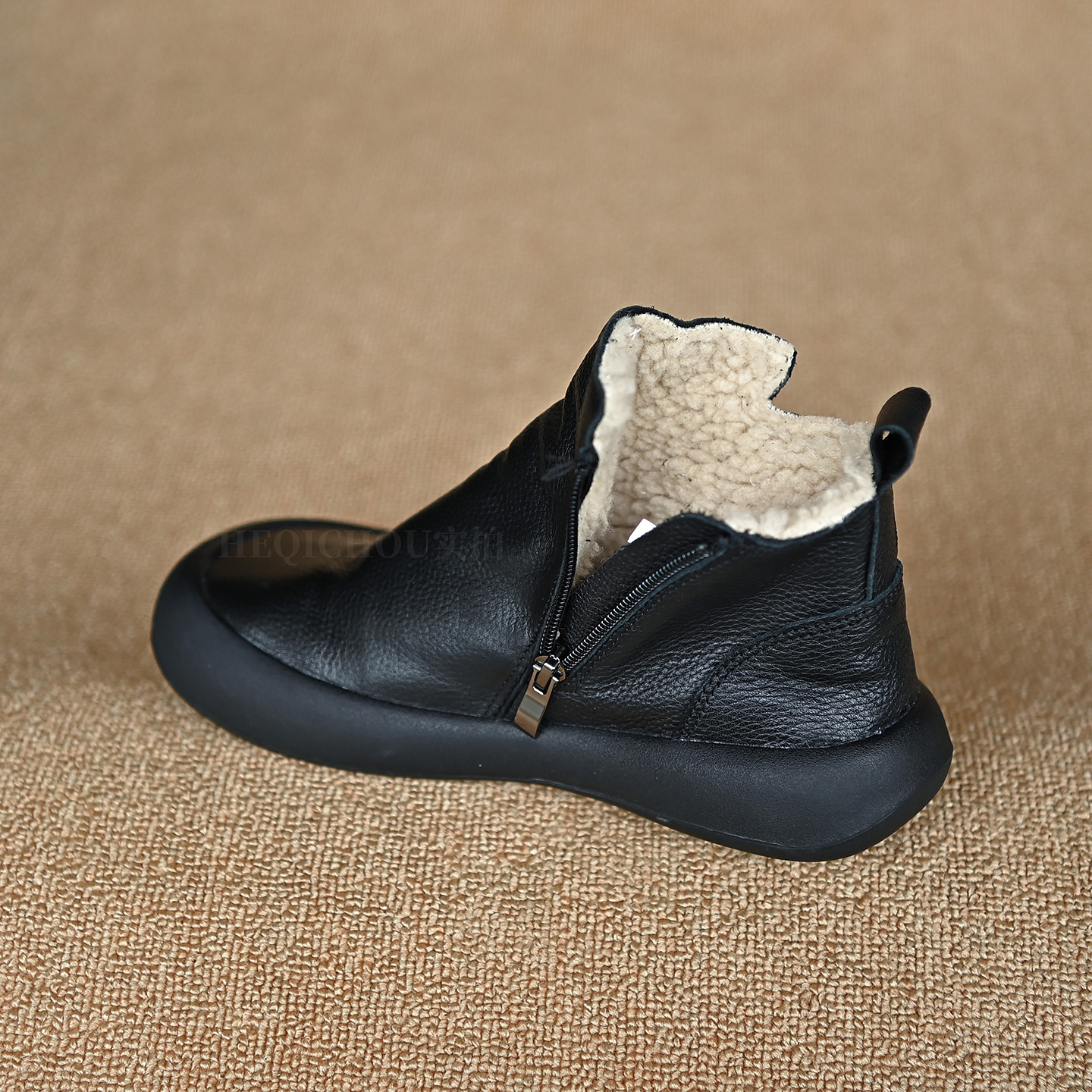 何其丑 头层牛皮保暖加绒短靴女厚底女靴 真皮圆头及踝靴女鞋秋冬主图