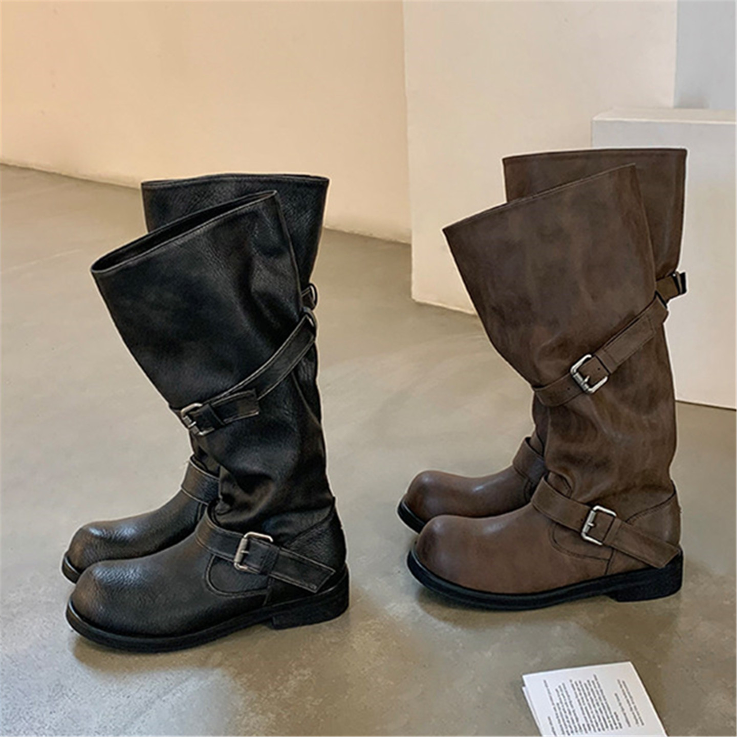 软羊皮~真皮大筒围长靴女皮带扣机车靴复古粗跟裤管靴长筒骑士靴主图