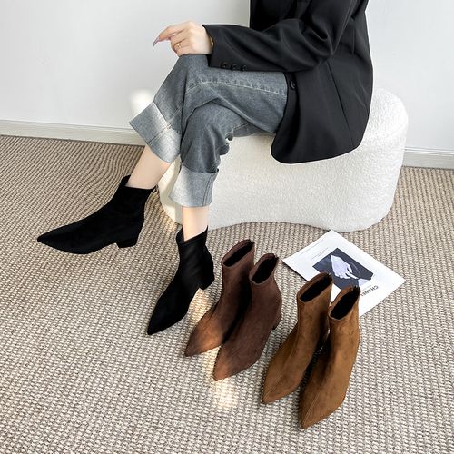sendijia/简约风尖头内增高7厘米短靴粗跟韩系复古瘦瘦靴主图