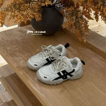 阿又男童原创防滑轻便大底运动鞋休闲板鞋童百搭童鞋253151-2