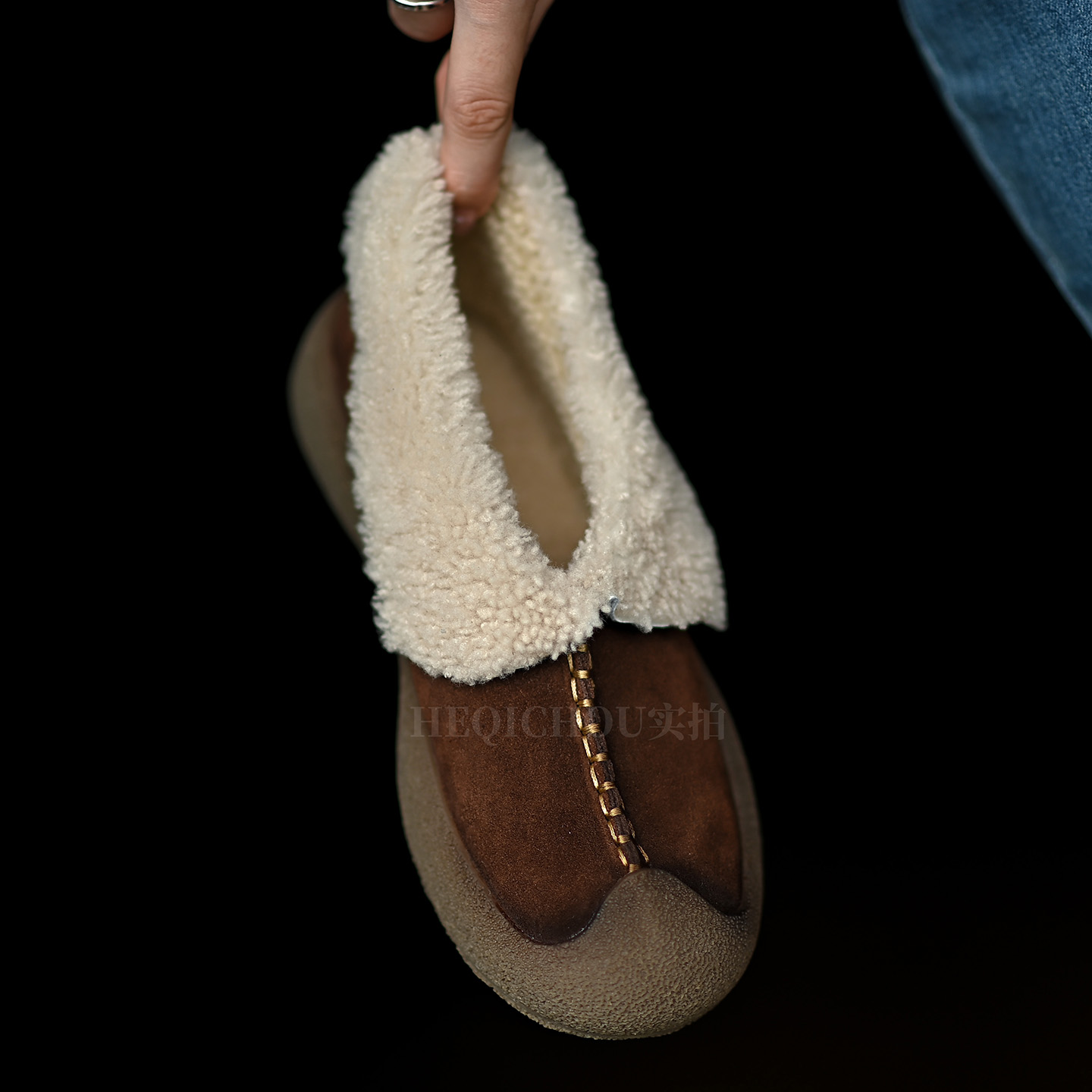 复古圆头平底加绒加厚毛毛鞋女 2025冬季新款保暖棉鞋 何其丑女鞋主图