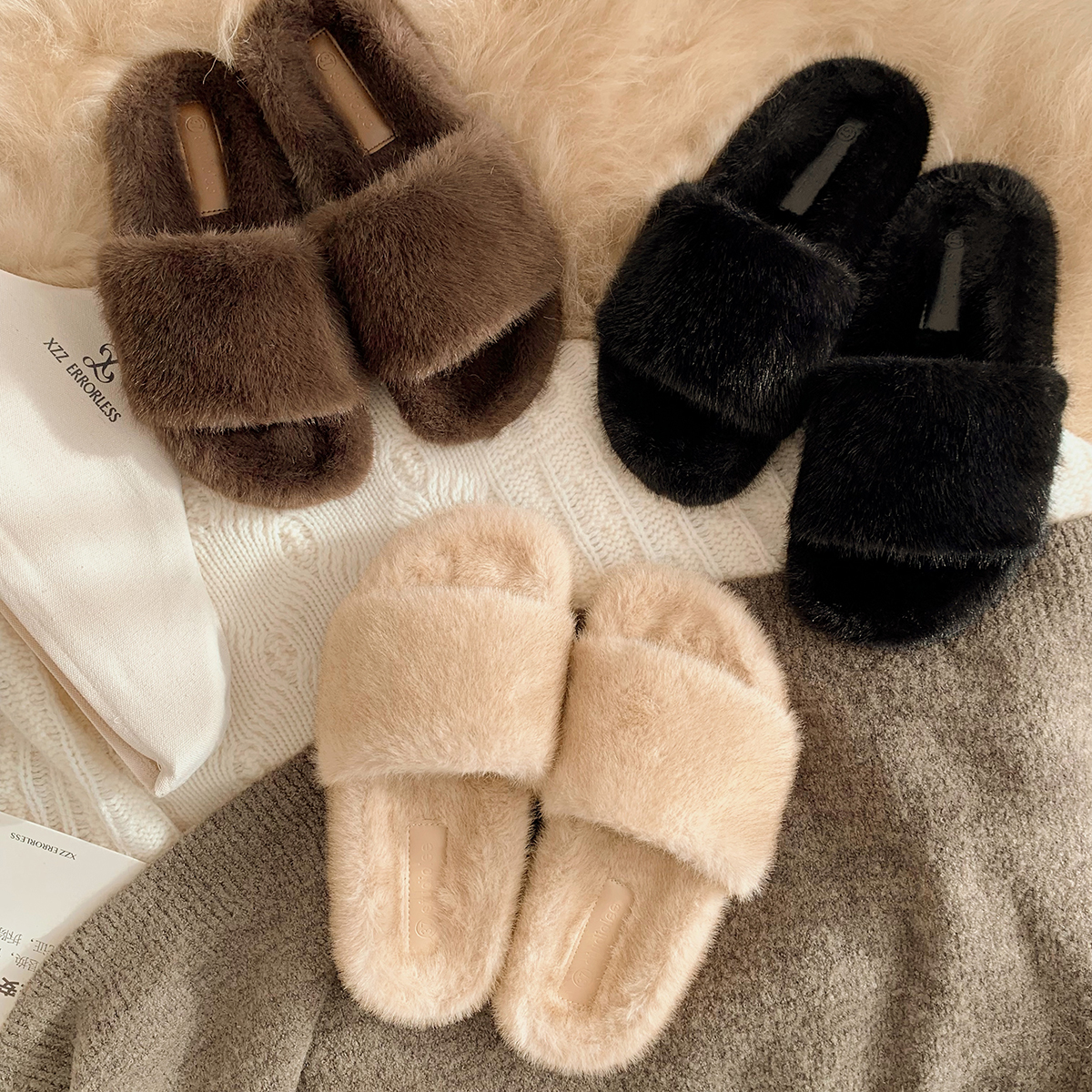 葡萄妈studiolee 保暖舒适宽一字带增高厚底外穿毛毛拖鞋女秋冬主图