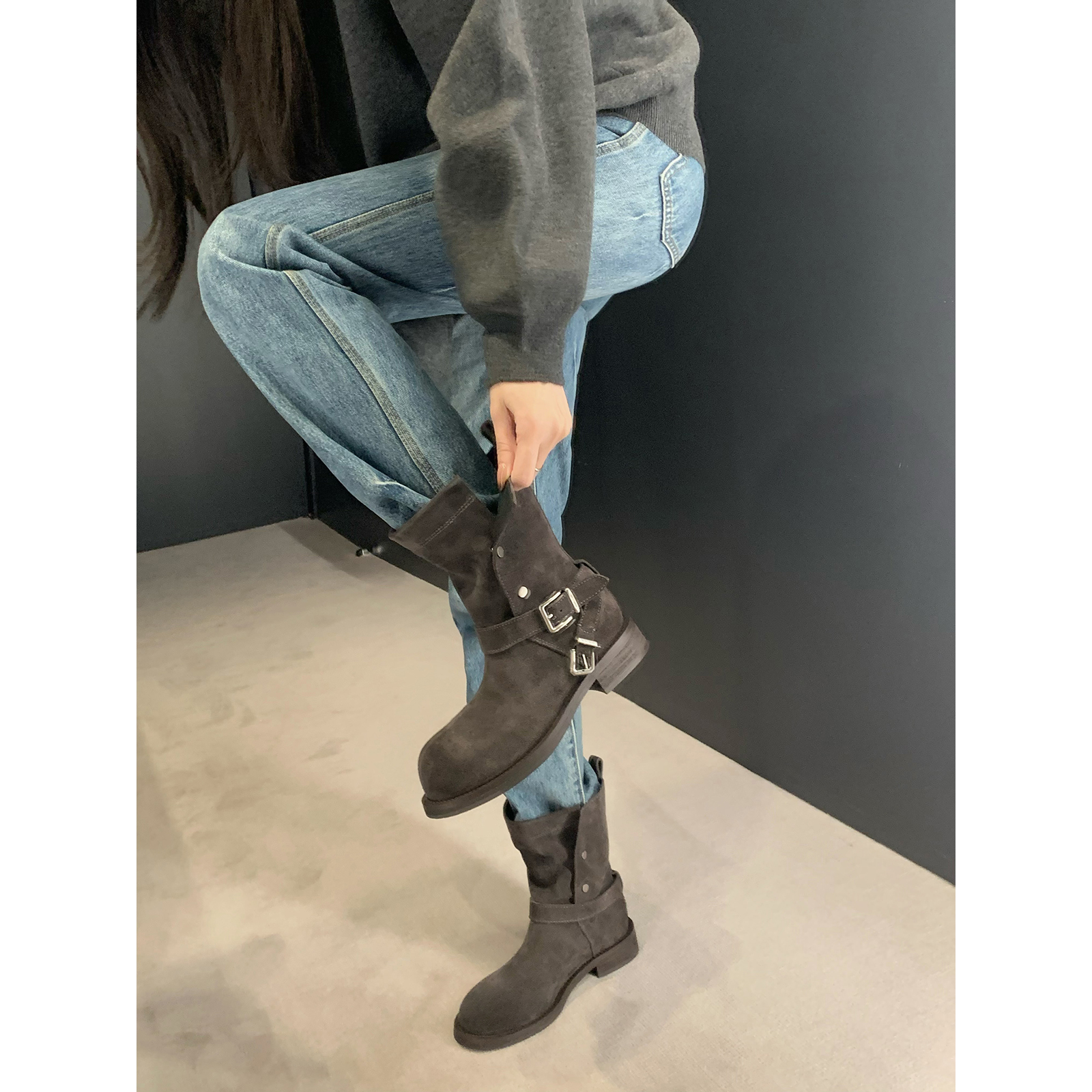 葡萄妈studiolee 增高3.5cm~ 复古擦色可翻折扣带粗跟西部短靴女主图