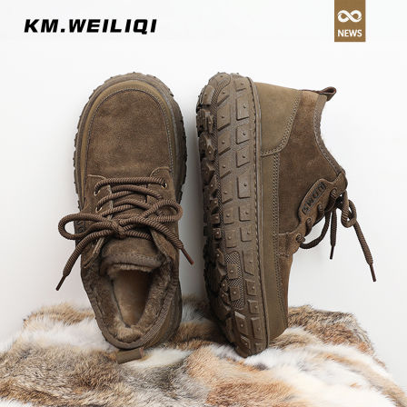 2025新款冬季保暖男鞋羊毛雪地靴男皮毛一体加绒加厚轮胎底棉鞋潮