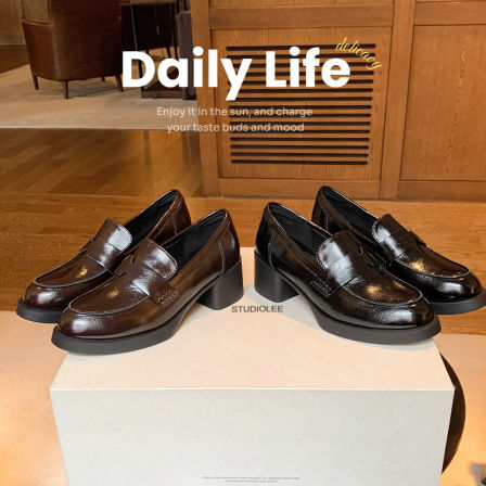 葡萄妈studiolee 增高6cm~ 小个子bi入绒里尖圆头粗跟乐福小皮鞋