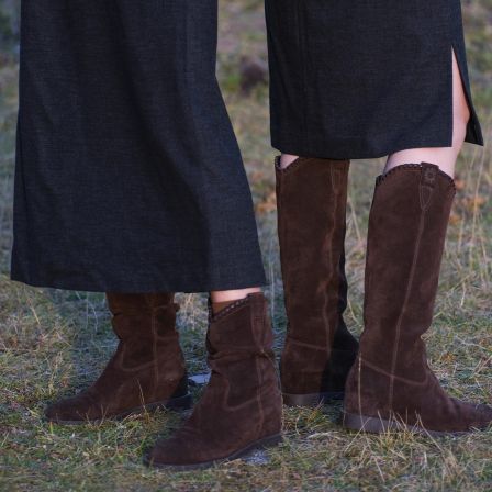 远家丝光牛翻皮内增高靴子 复古磨砂尖头长短筒低跟时装靴W-954